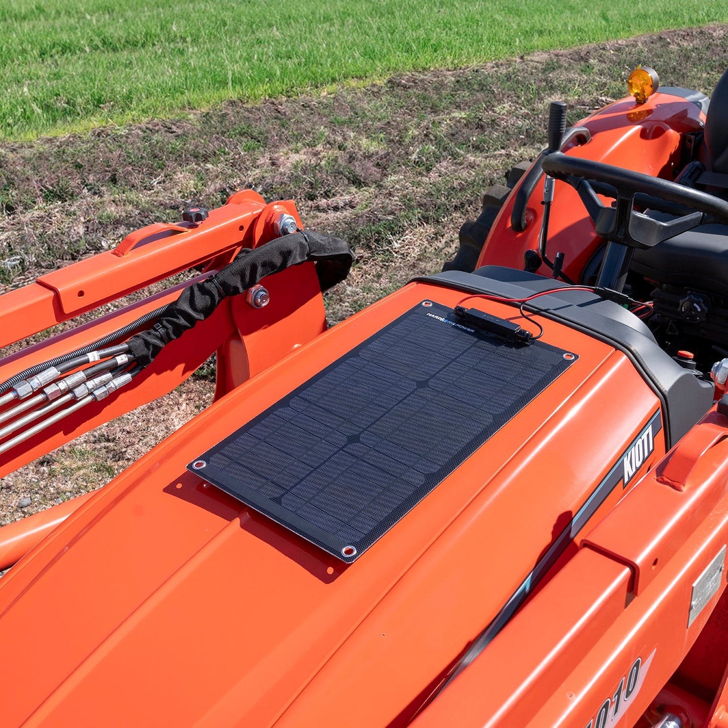 HARDKORR POWER SOLAR TRICKLE CHARGER W/CROCSKIN 15W 12V LITHIUM COMPATIBLE