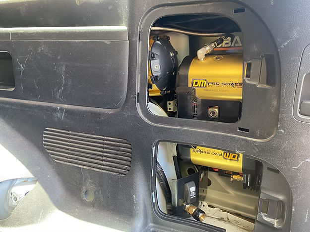 JBA LC200 TWIN COMPRESSOR BRACKET KIT