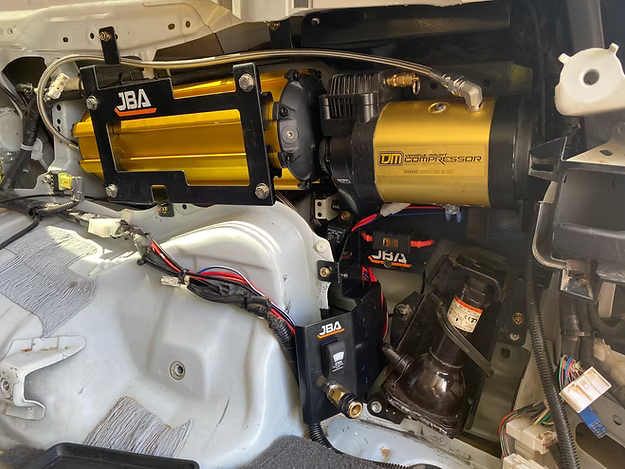 JBA LC200 COMPRESSOR BRACKET KIT