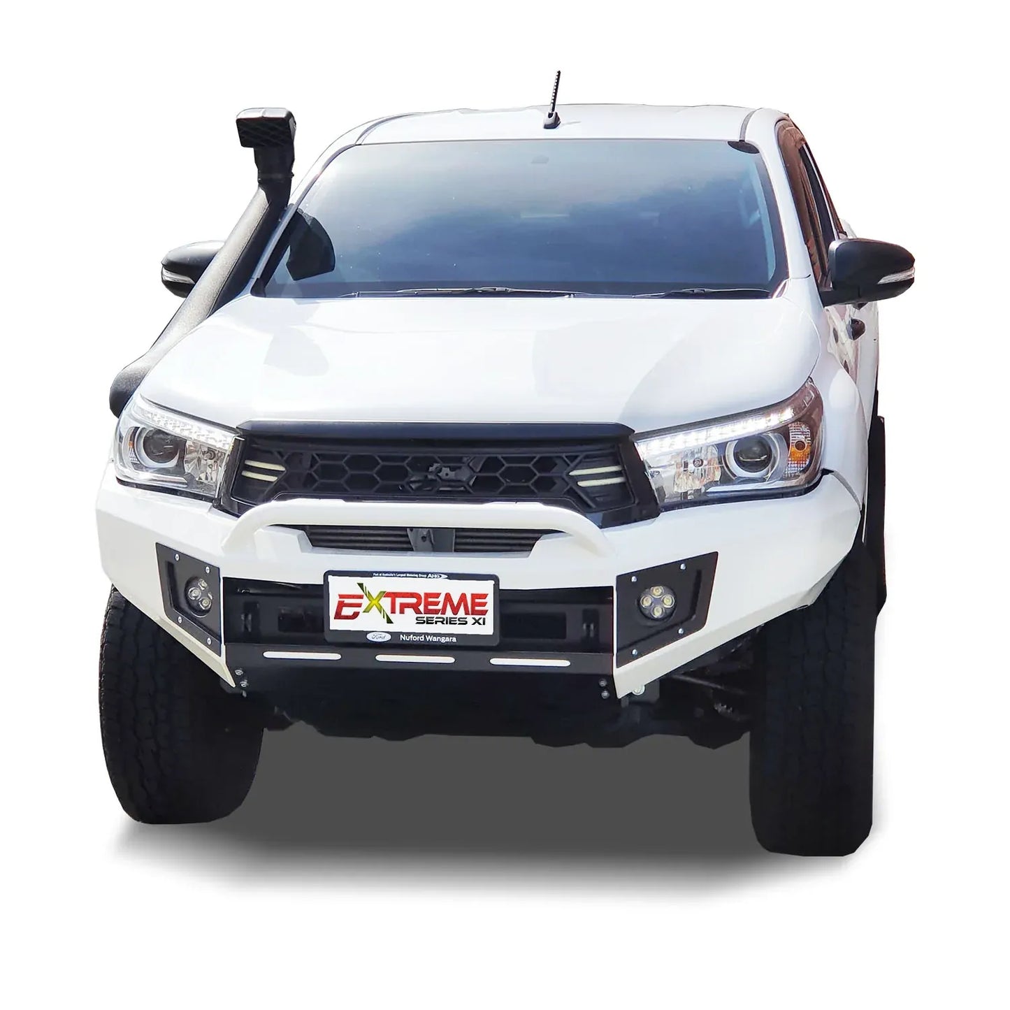 SLX EXTREME BULLBAR HILUX 2015+ WITH LOOP IN PRIMER