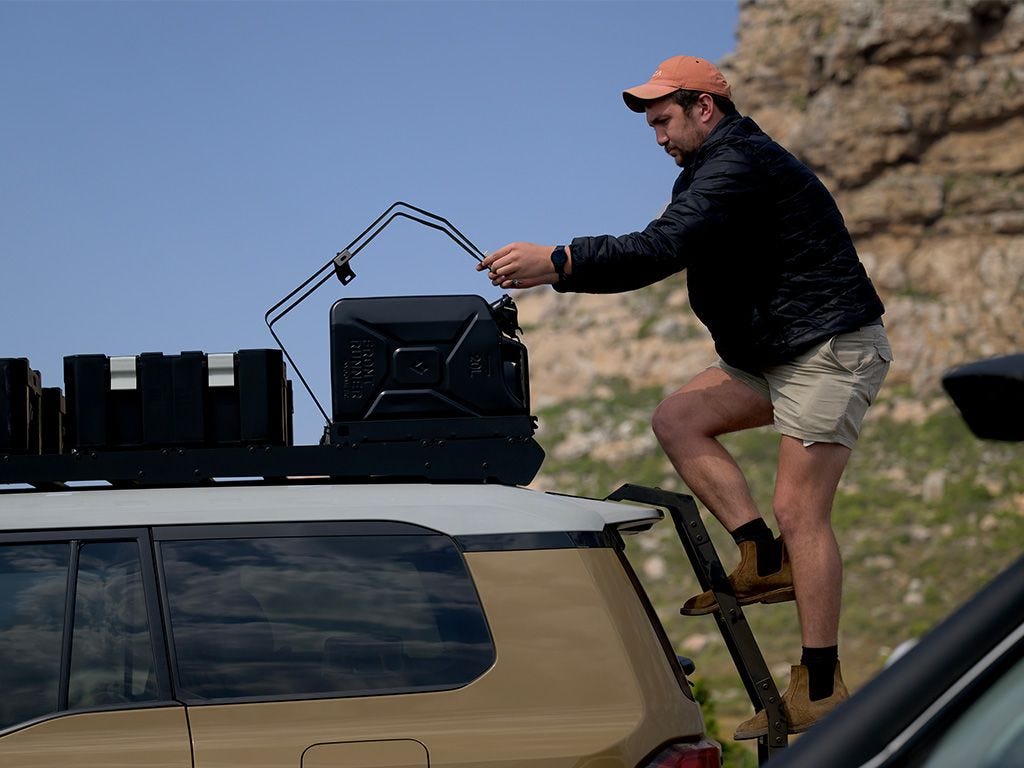 F/RUNNER DOUBLE JERRY CAN HOLDER
