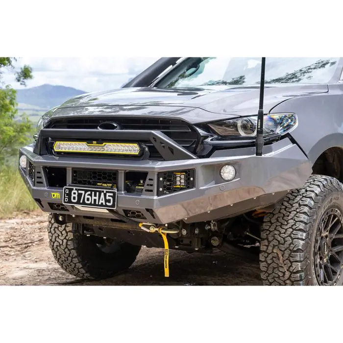 MAZDA BT50 TF PRE FACELIFT (2020-2025)-TJM VENTURER STEEL BULLBAR