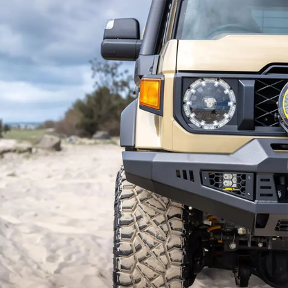 TOYOTA LANDCRUISER 70 Series (2023+)-TJM VENTURER STEEL BULLBAR