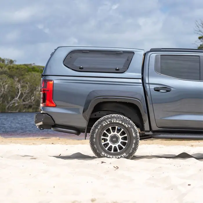 MITSUBISHI TRITON MV / NISSAN NAVARA D27 TJM REAR PROTECTION STEP TOWBAR BLACK STEEL