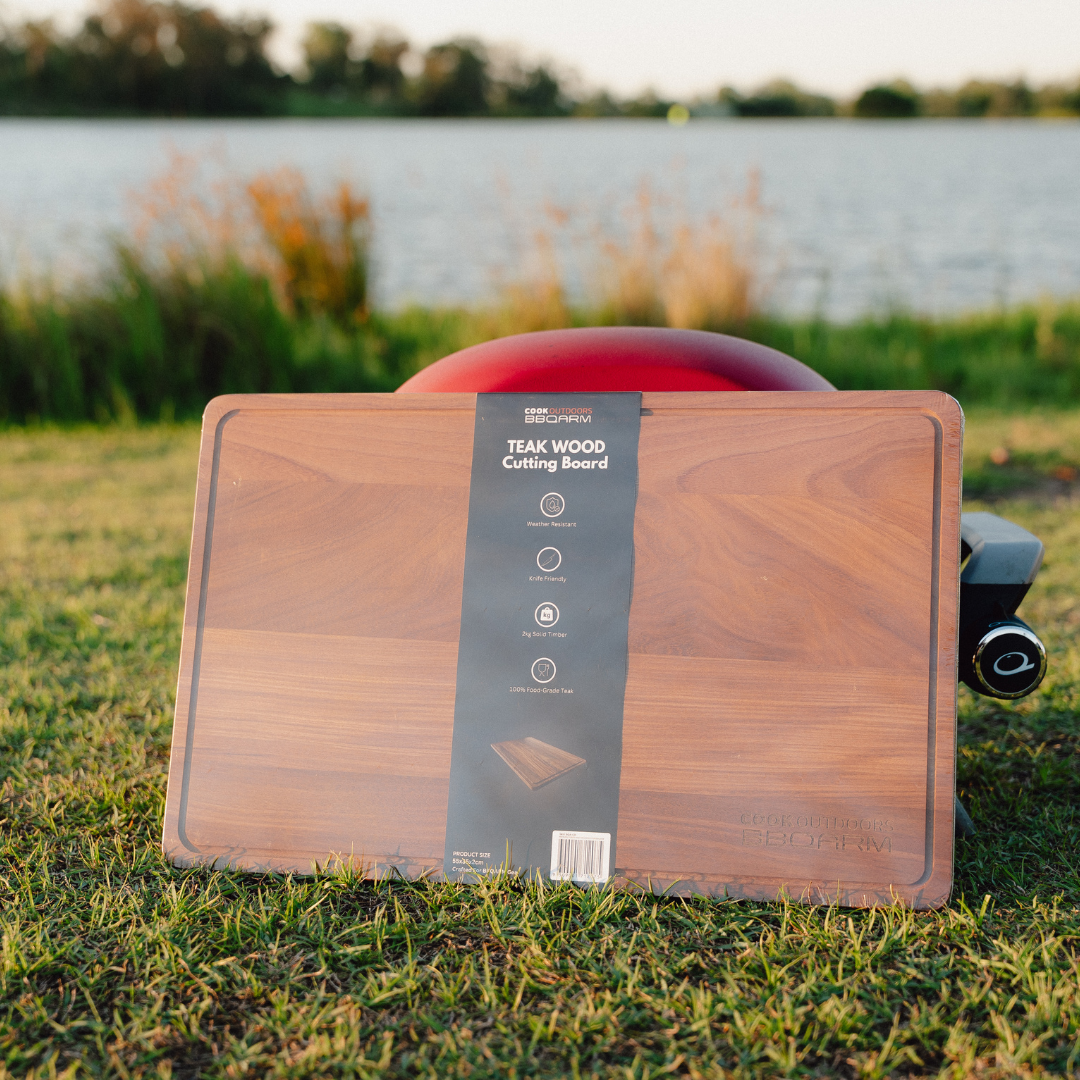 BBQARM TEAK CUTTING BOARD