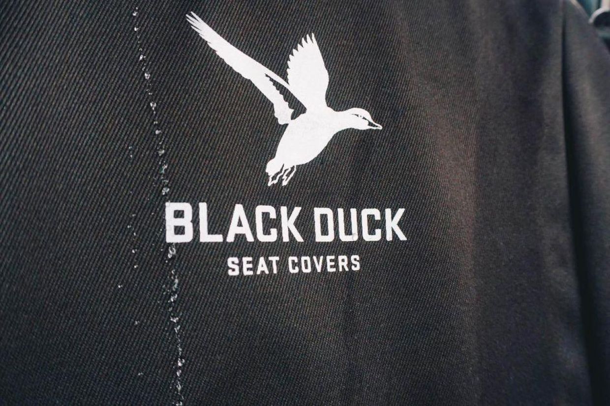 TOYOTA LANDCRUISER 78 Series (2016+) REAR B/DUCK S/COVERS 4 ELEMENTS BLACK