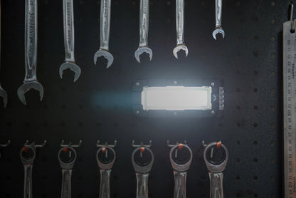 STEDI T1000 LED TASK & CAMP LIGHT