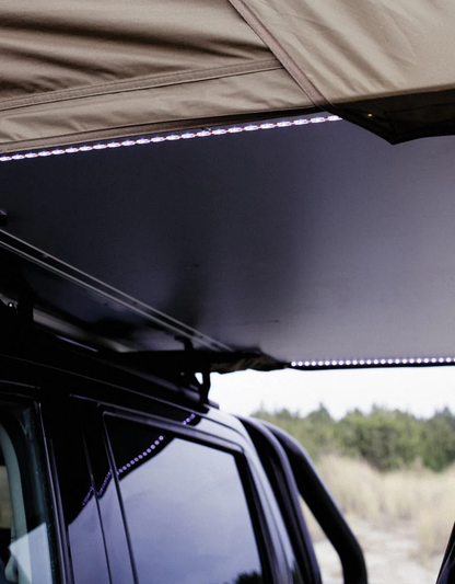 BUSHBUCK ARMOURDILLO ROOFTOP TENT 1.9X2.1m RHS With FREE Annex To Suit