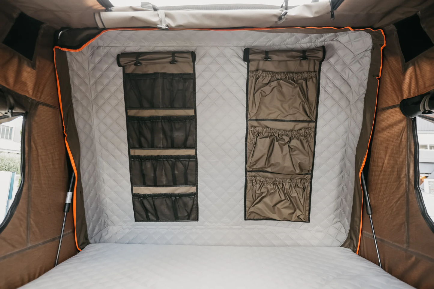 ARMOURDILLO ROOFTOP TENT 1.5X2m RHS