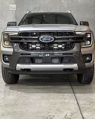STEDI INNER GRILLE BRACKET SUIT NG RANGER & EVEREST