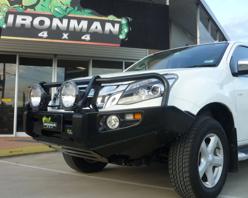IRONMAN DELUXE BULL BAR | ISUZU D-MAX (12-16)