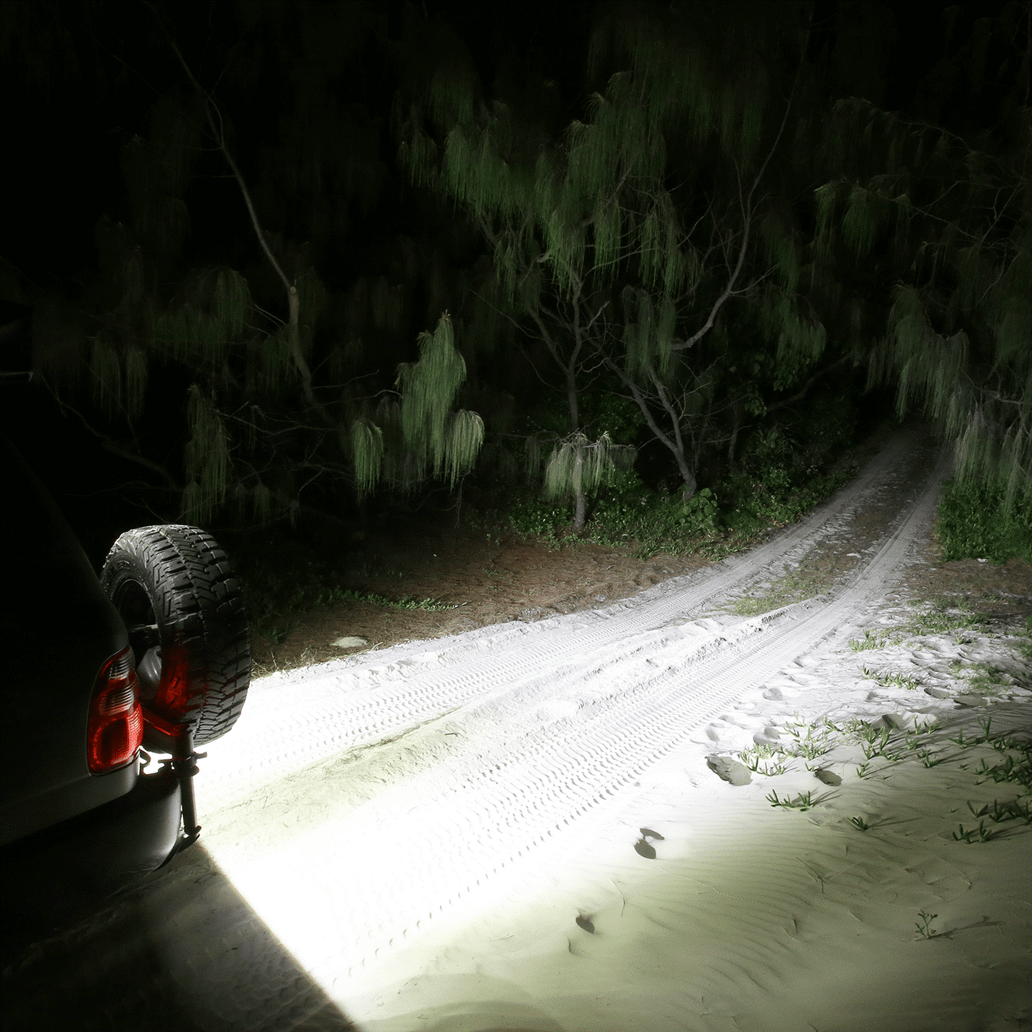 HARDKORR 30W SLIMLINE LED WORK LIGHT HYPER FLOOD