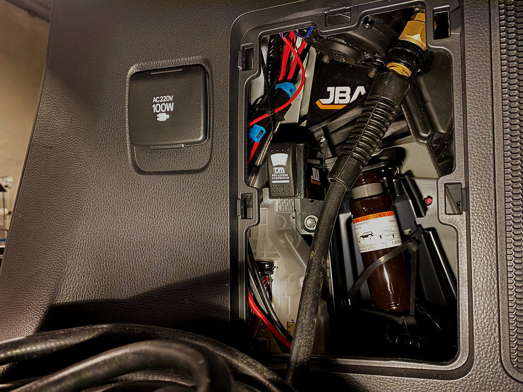 TOYOTA LANDCRUISER 300s KIT 2 SINGLE COMPRESSOR BRACKET