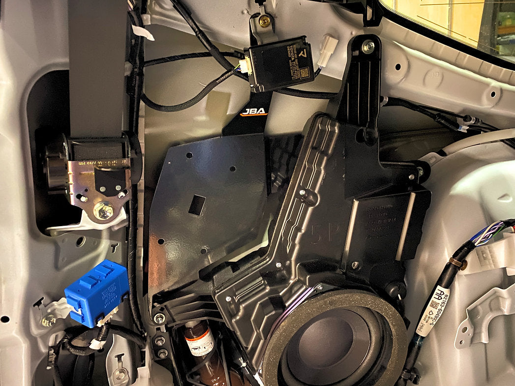 TOYOTA LANDCRUISER 300s KIT 3 SINGLE COMPRESSOR BRACKET