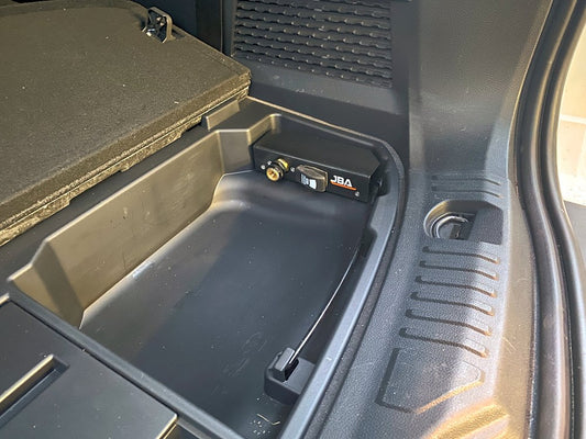 FORD EVEREST 09/22+ KIT2 SINGLE BRACKET WITH TOOL COMPARTMENT AIR OUTLET/SWITCH MOUNT