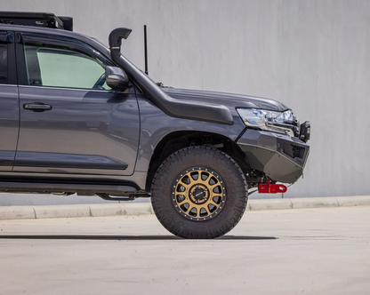 IRONMAN RAID BULL BAR | TOYOTA LANDCRUISER 200 SERIES (15-22)