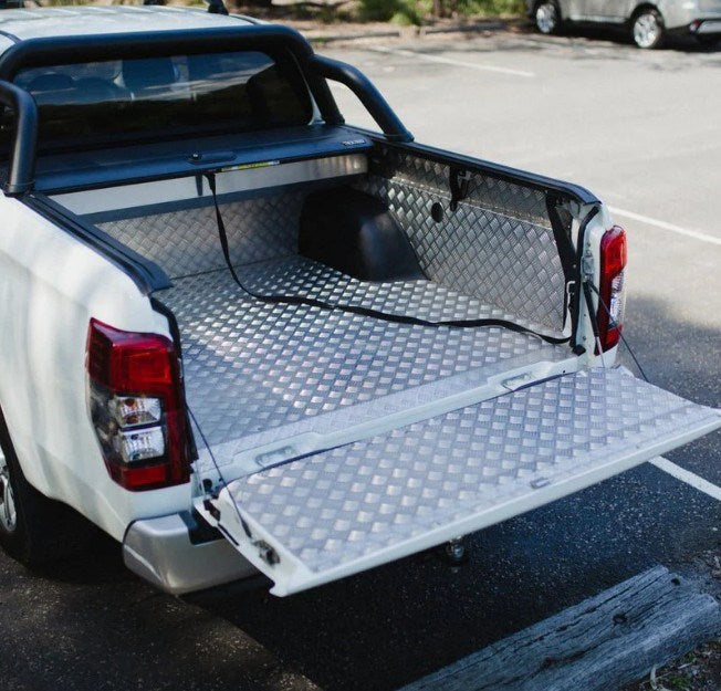 REALTRUCK MTR MANUAL ROLL COVER BLACK MAZDA BT-50 2020+