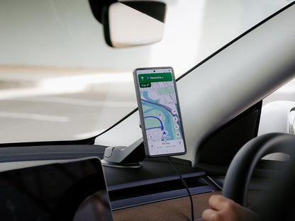 QUAD LOCK WINDSCREEN / DASH CAR MOUNT