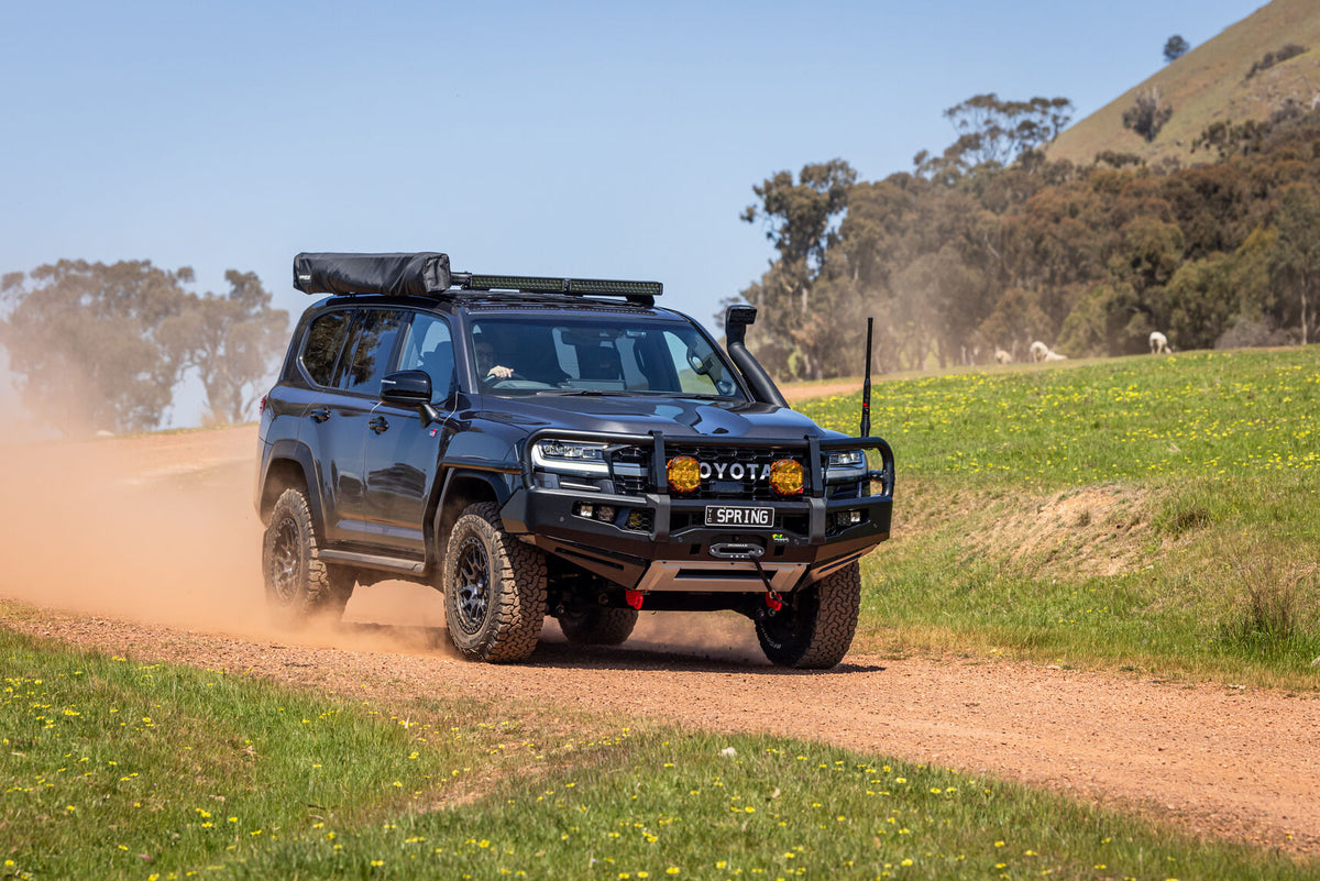 IRONMAN APEX BULL BAR | TOYOTA LANDCRUISER 300 SERIES