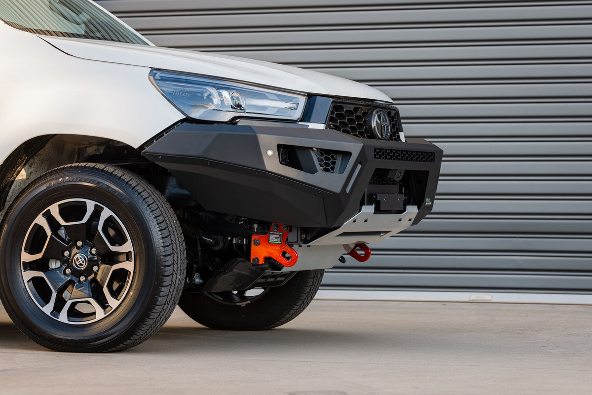 IRONMAN RAID BULL BAR | TOYOTA HILUX N80