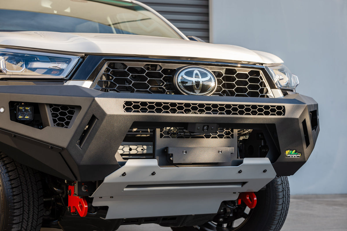 IRONMAN RAID BULL BAR | TOYOTA HILUX N80