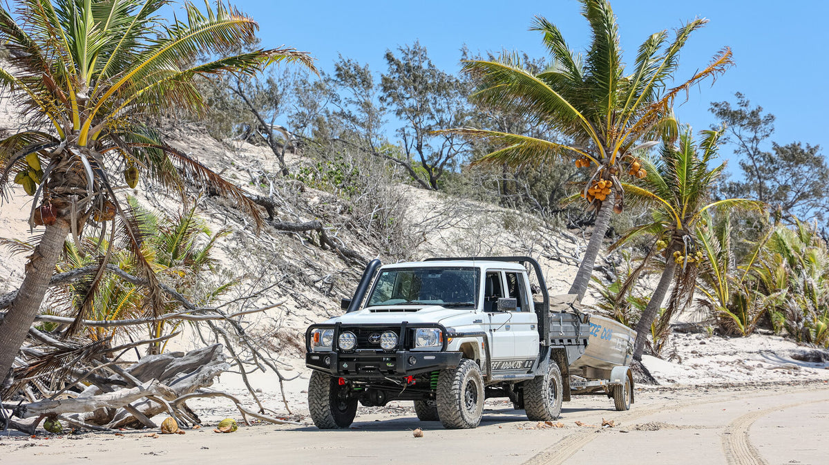 IRONMAN DELUXE BULL BAR KIT | TOYOTA 70 SERIES