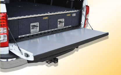 RV STORAGE TAIL GATE TABLE